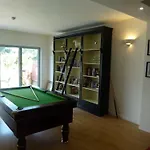 Hotel Beachcombers 3*