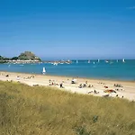 Beachcombers Hotel