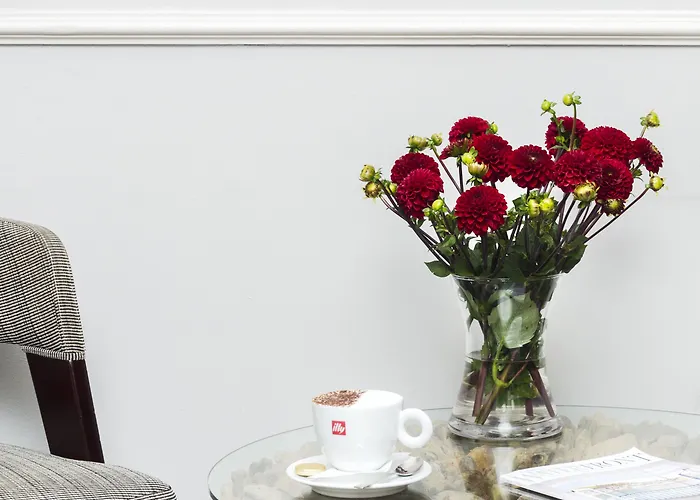 Beachcombers Hotel 3*