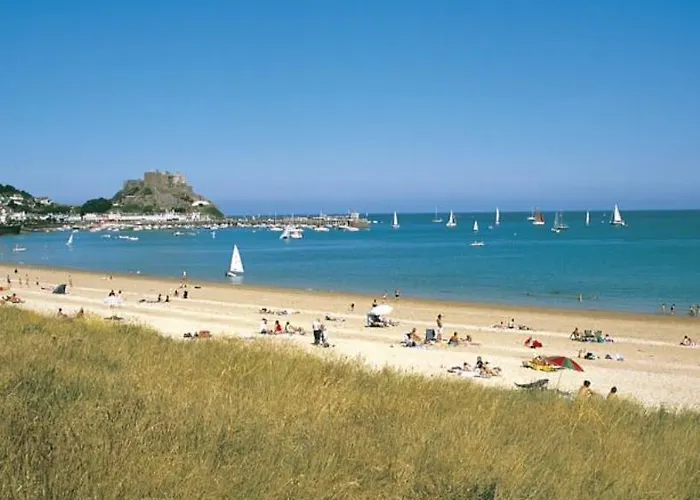 Otel Beachcombers Grouville