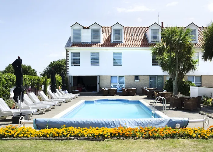 Beachcombers Grouville